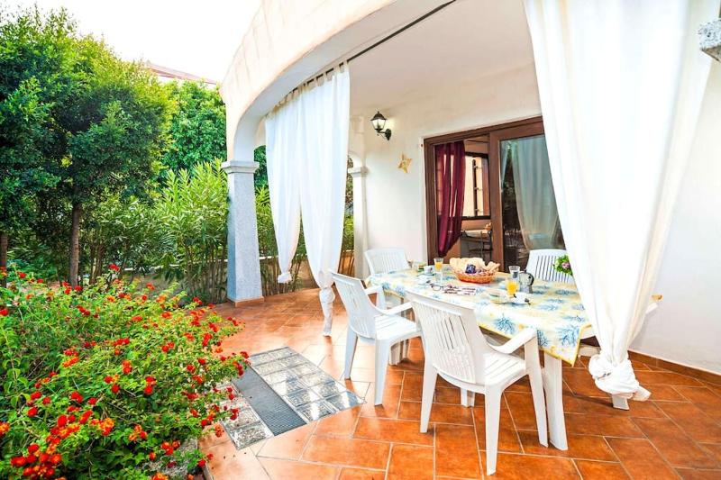 Lu Soli a Budoni - Tranquilla casa con giardino