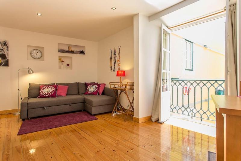 Apartamento em Alfama - Centro Historico — отель с удобным расположением в Лиссабоне