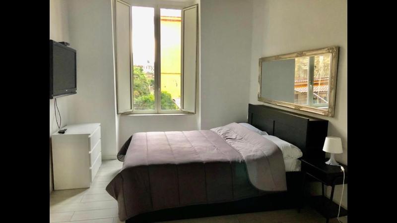 Suite &House — забронировать отель в Неаполе
