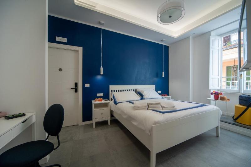 Veniero37 Guest House — отель с удобным расположением в Риме