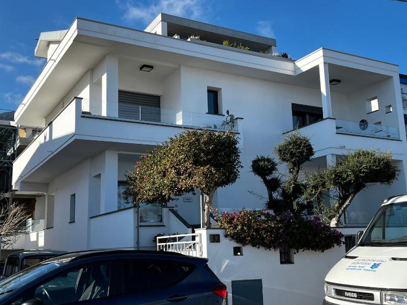 Fronte Mare a Cala Gonone - Lussuoso appartamento sulla spiaggia