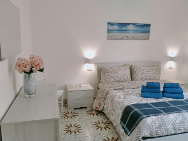 Le Camelie a Bosa - Accogliente appartamento vicino mare