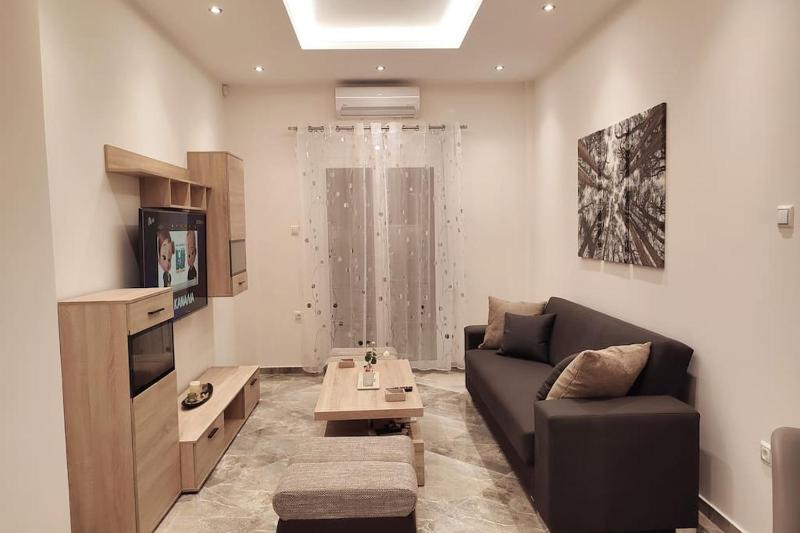 Chic apartment at Imittos -Athens area — комфортный отель в Афины