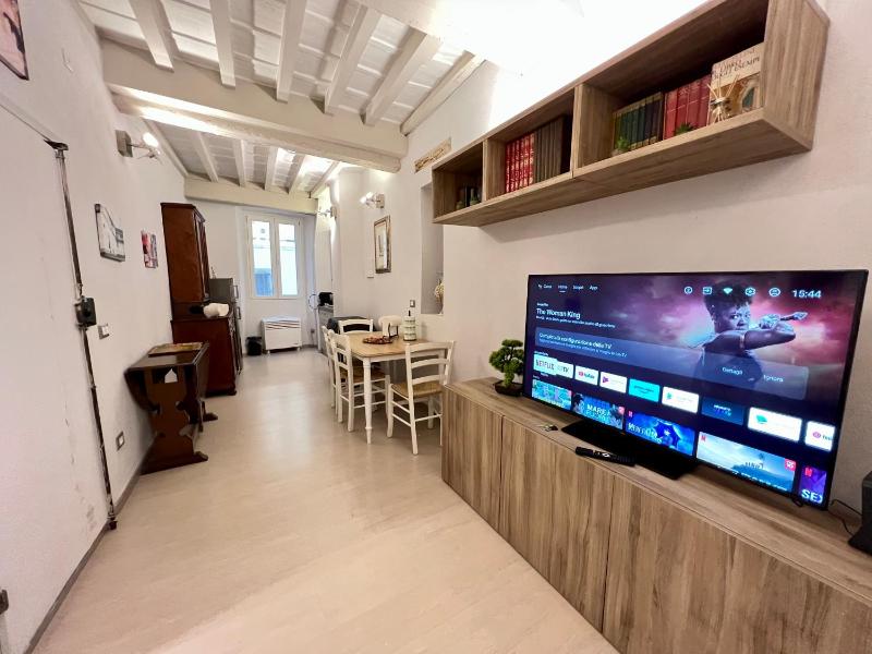 Sweet house near piazza della signoria — отель с удобствами в Флоренции