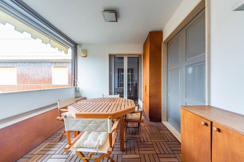 Cozy APT - Corso Vercelli & Conciliazione M1 — отель с удобствами в Милане