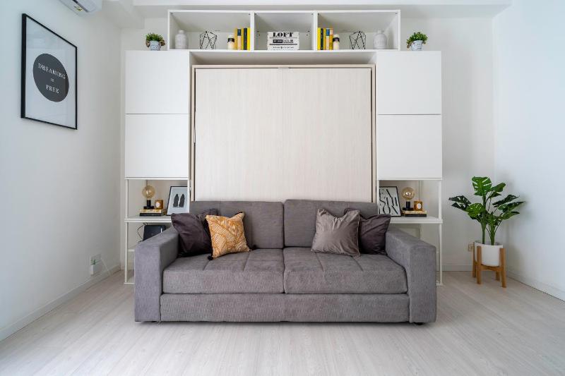 Цены на SEBINO18 - Design Apartment Suite в Милане