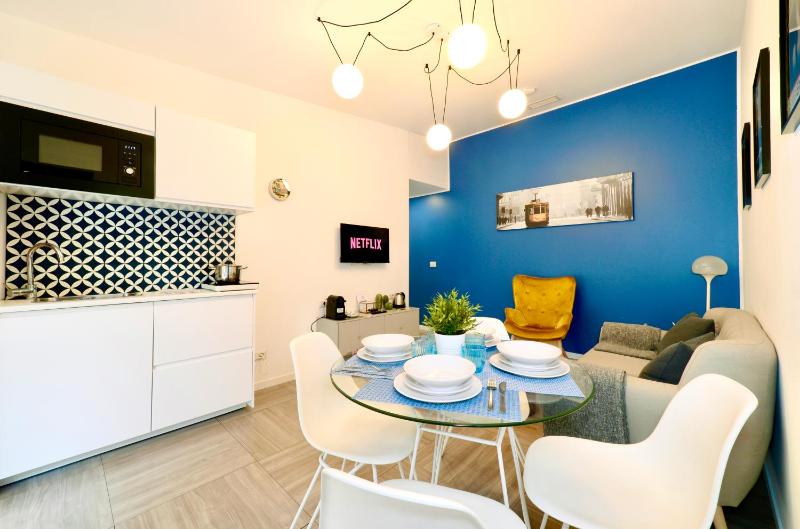 Navigli Duomo Boutique house con Patio e ingresso indipendente — комфортный отель в Милане