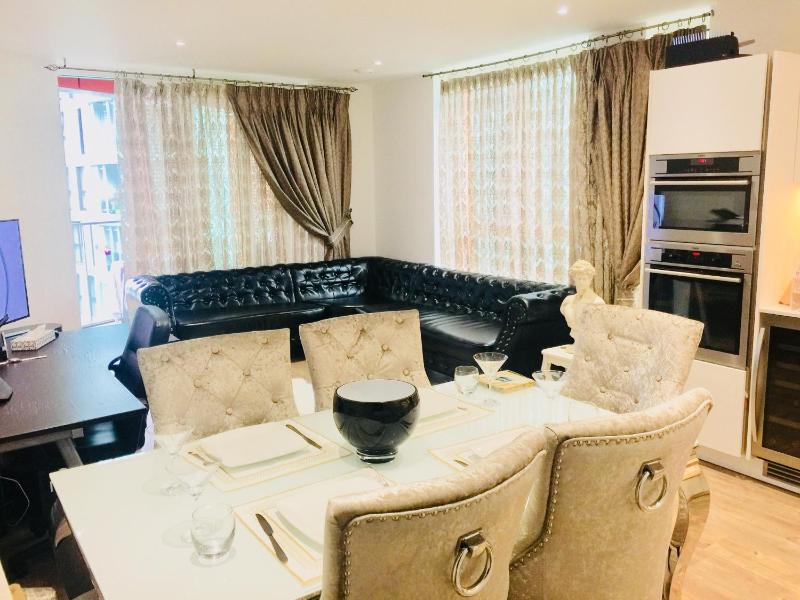 Luxury Apartment North Greenwich London — отель в Лондоне, Соединенное Королевство