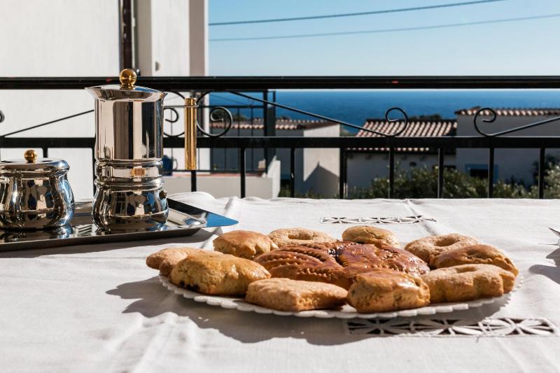 Pearl Suite a Cala Gonone - Elegante appartamento sul mare