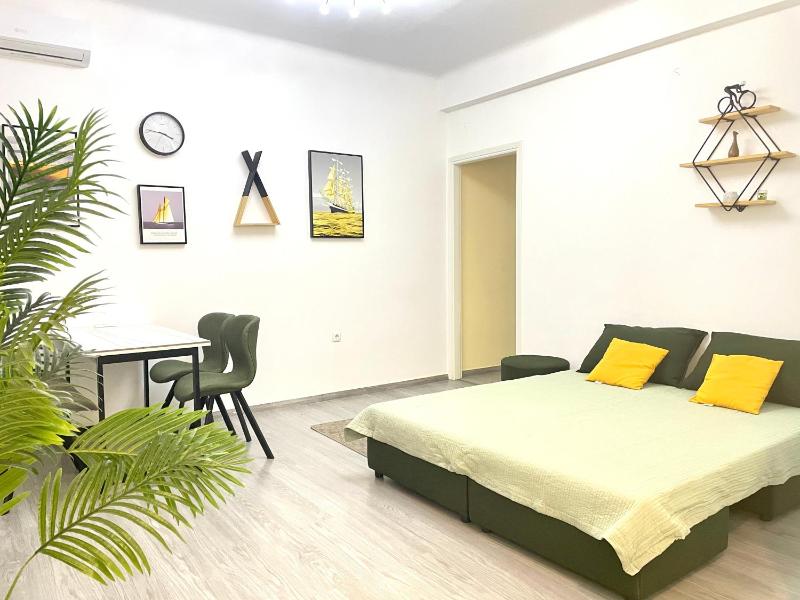 Uoohome7 garden green and navy — комфортный отель в Афины