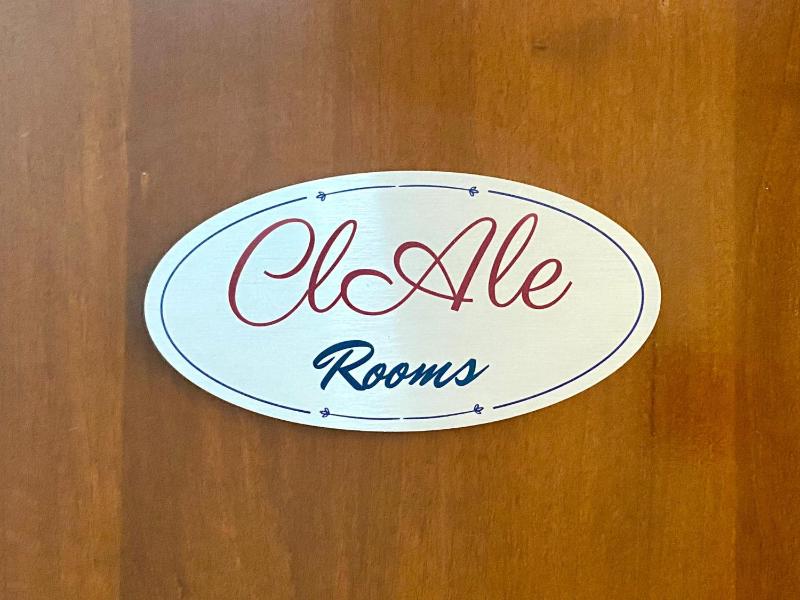 CLALE ROOMS — отель с удобным расположением в Неаполе