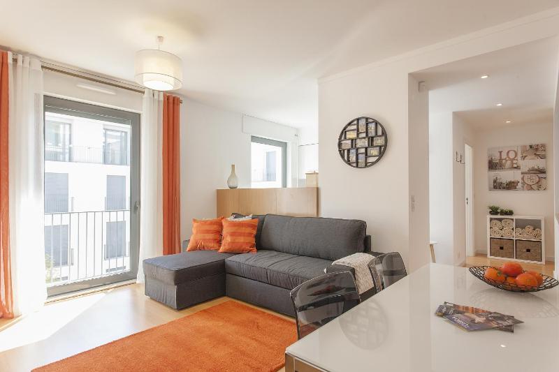 Цены на Bairrus Lisbon Apartments - Mello в Лиссабоне
