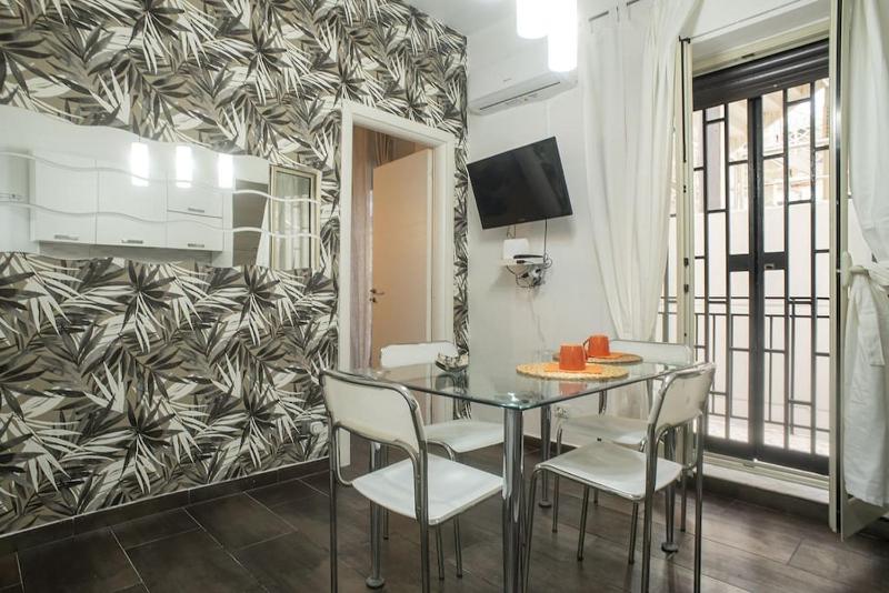 4 Canti Central cozy apt in via Maqueda — отзывы гостей и цены