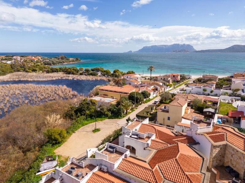 Vista Mare Apartment 5 a Olbia - Apt con spiaggia privata