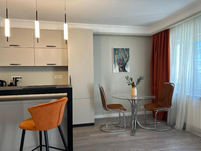Maia Grand Studio Bucharest — отель с удобным расположением в Бухаресте