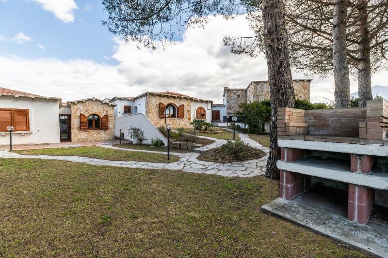 Vista Mare Apartment 4 a Olbia - Apt fronte mare con BBQ