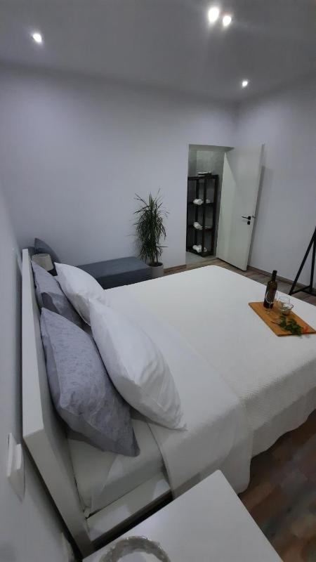 Glyfada Vacation Apt — отзывы гостей и цены