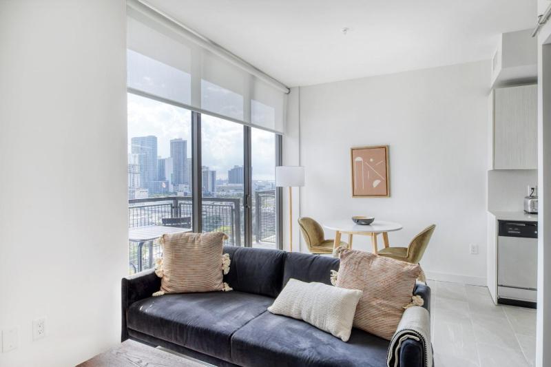 Wynwood jr 1br w gym pool wd nr shops bars MIA-60 — комфортный отель в Майами