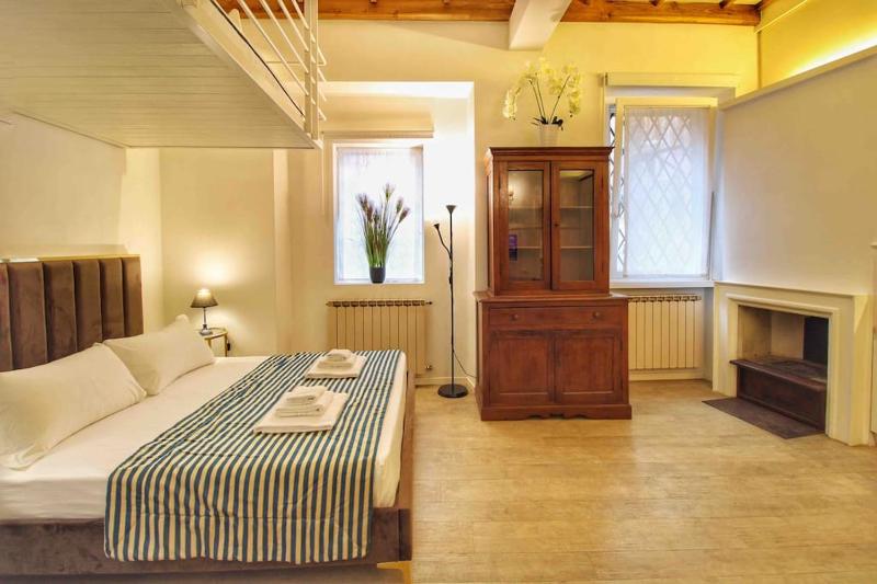 Cozy Studio Flat in Trastevere by Yourhost — комфортный отель в Риме