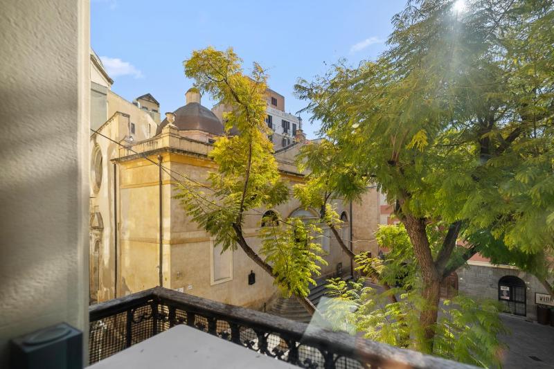 Ukiyo Suites a Cagliari - Lusso in edificio storico