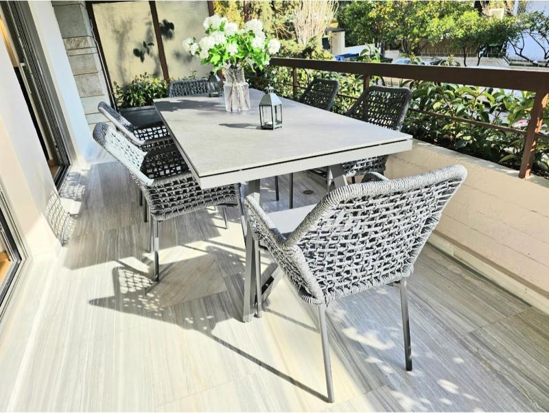 Filothei Luxury Apartment 110m2 — комфортный отель в Афины