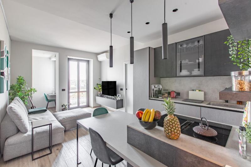 Easylife - Chic e moderno bilocale con balconcino sul Naviglio grande — комфортный отель в Милане