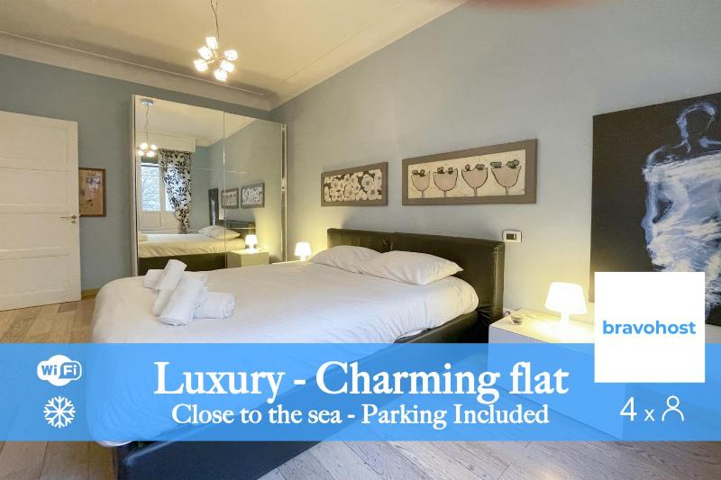 Comte De Nice Luxury 4 Pers Parking WiFi AC — забронировать отель в Николь