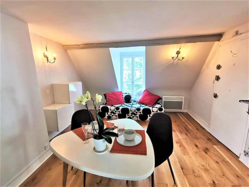 Studio / Gare de L'est- ID 352 — отель с удобным расположением в Париже