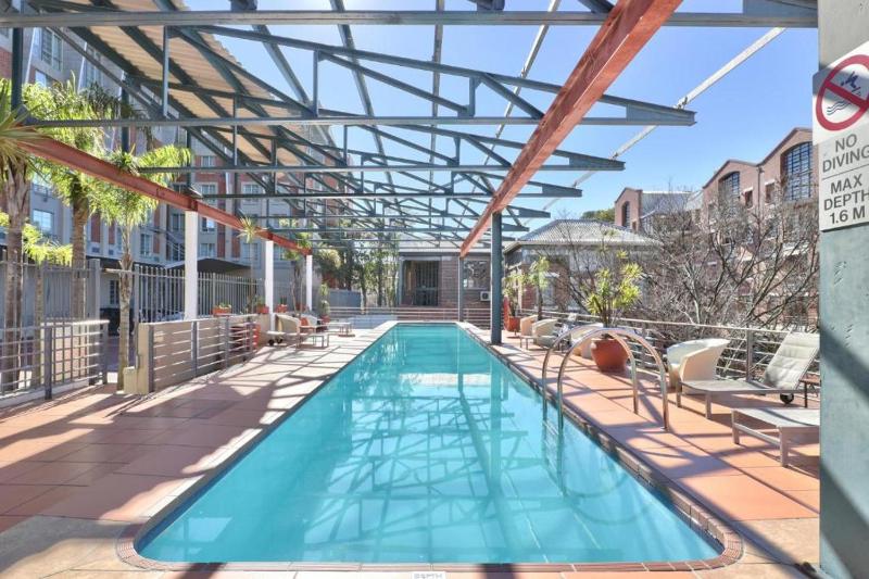 Newport Junction Aparthotel — отзывы гостей и цены