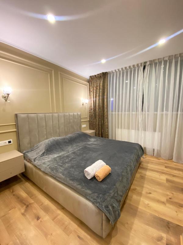 Komfortabel'nyj apartament ZK Nest Grand — отель с удобствами в Алматы