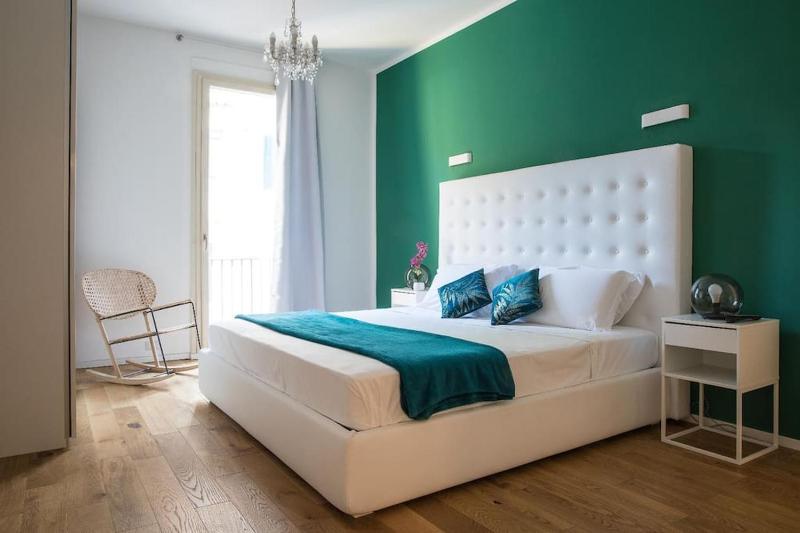 My Trastevere Three Bedroom View Apartment -Top Collection — забронировать отель в Риме