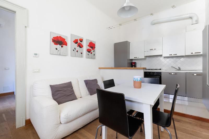 Milan Comfy APT - Calvairate District — отель с удобным расположением в Милане