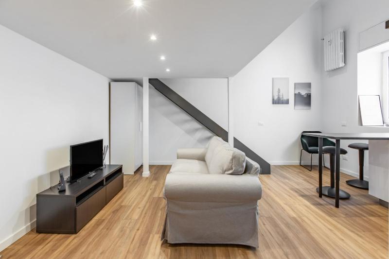 Easylife - Sofisticato studio con soppalco a due passi dalla Stazione Centrale — отзывы гостей и цены