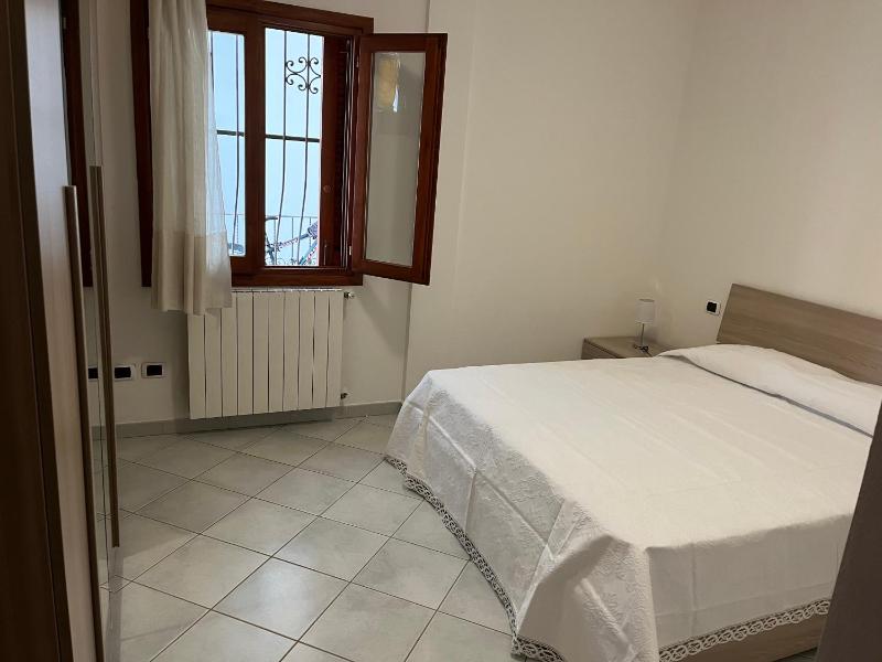 Ampio bilocale a Olbia - Accogliente apt con terrazza