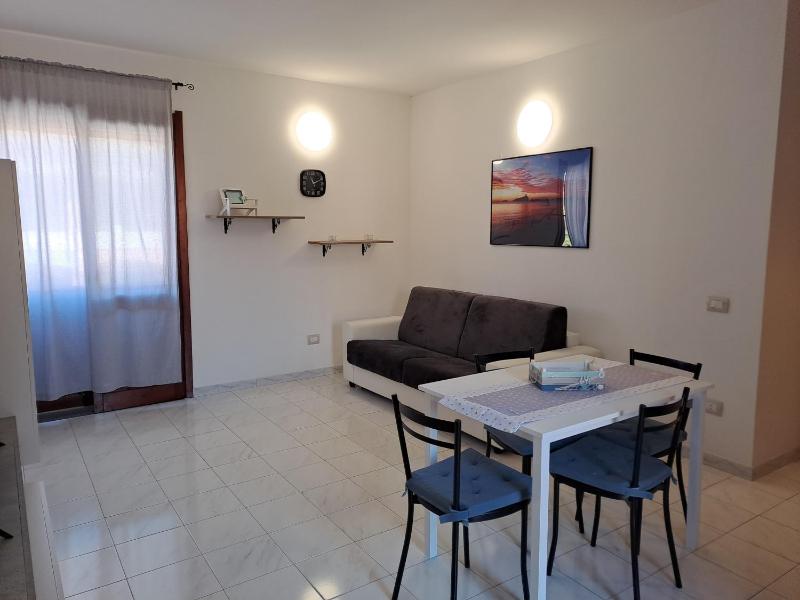 Sole e Mare a Pula - Incantevole appartamento vista città