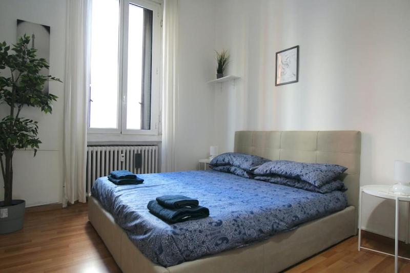 Splendido bilocale a 4 fermate dal Duomo — отель в Милане, Италия