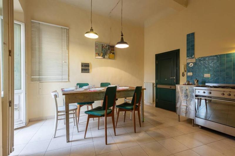 Amble Vintage Apartment — забронировать отель в Флоренции
