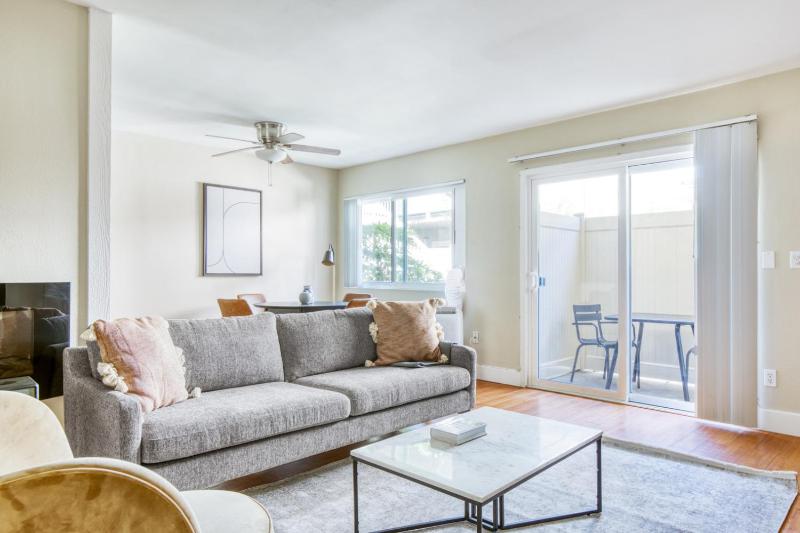 Цены на Marina Del Rey 1BR w Gym BBQ nr Venice Beach LAX-485 в Лос-Анджелесе