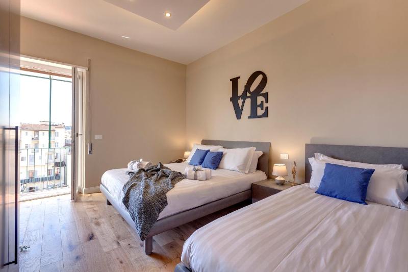 Mamo Florence - Khione Apartment — отель в Флоренции, Италия