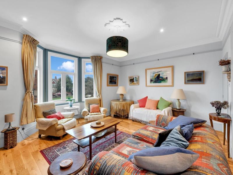 Цены на Pass the Keys Charming Terrace House in Ealing в Лондоне