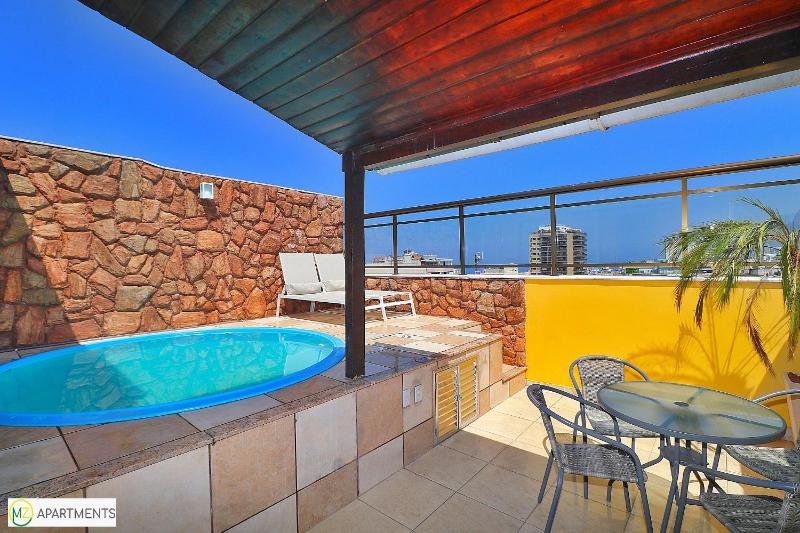 Cobertura duplex 2 quartos com terraco e piscina — отель с удобным расположением в Рио
