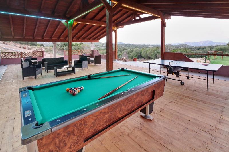 Sardinia Green Park a Olbia - Lussuoso lodge con piscina