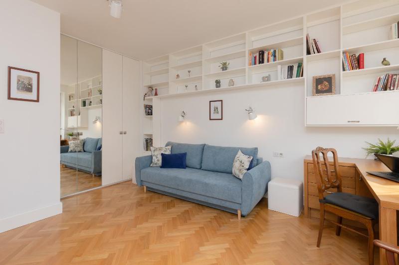 Koszykowa Sunny Studio by Renters — забронировать отель в Варшаве