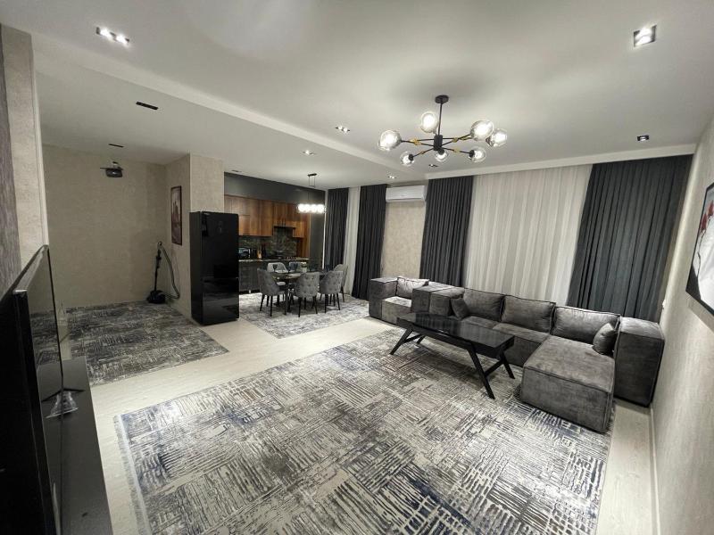 Yakkasaroy Dream House — забронировать отель в Ташкент