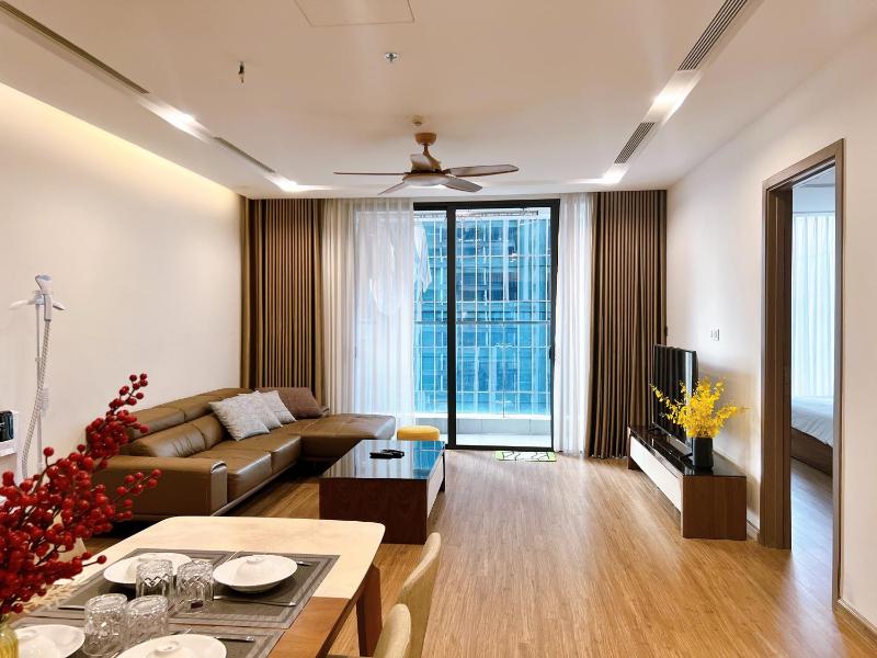 Lilyhome - Service Apartments of Vinhomes Metropolis near Lotte — отзывы гостей и цены