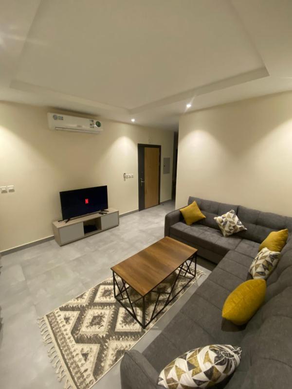 Modern & Cozy 2 Bedroom + Private Roof — отель с удобствами в Джидде