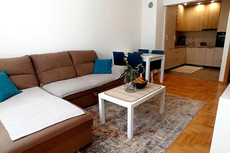 Apartment Felicity — забронировать отель в Будва