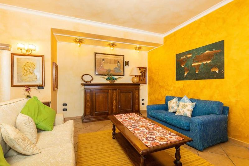Orientale 205 a Baunei - Spazioso Appartamento Rinnovato