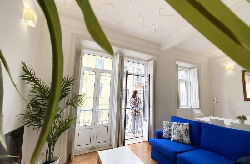 House On The Hill Lisbon — отель с удобным расположением в Лиссабоне