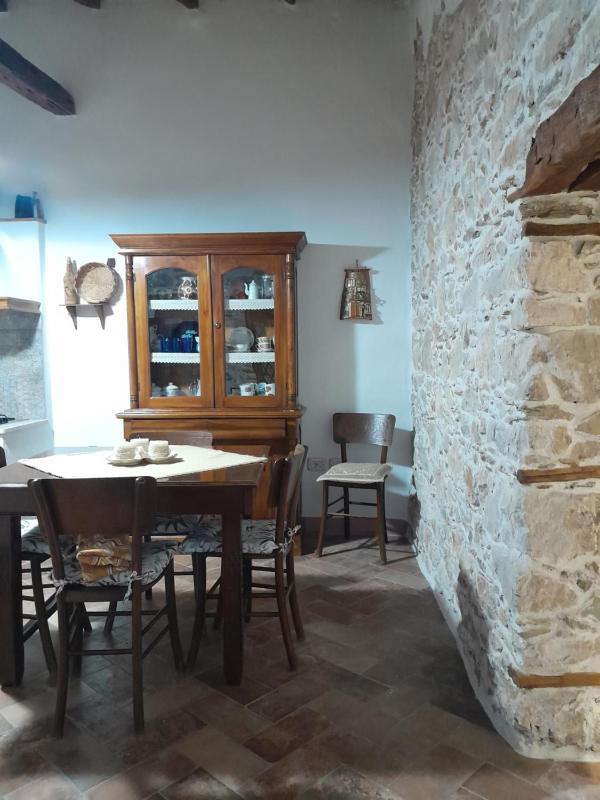 Da Nonna Monserrata a Baunei - Rilassante Casa con Giardino